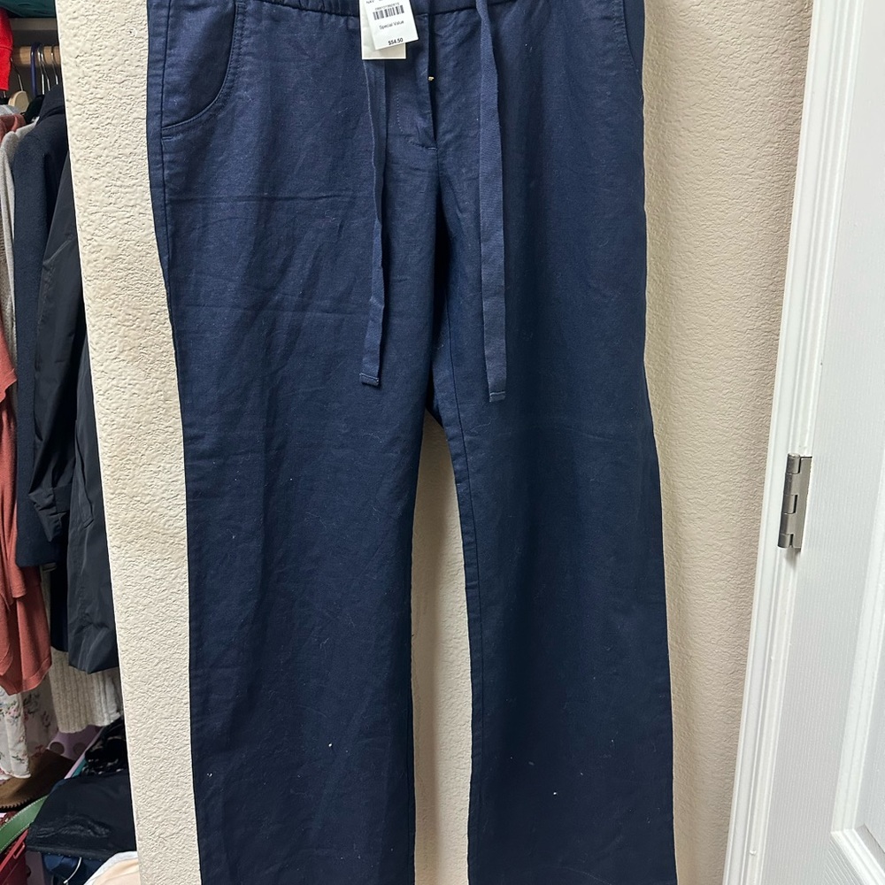 Linen - Picture 2 of 3